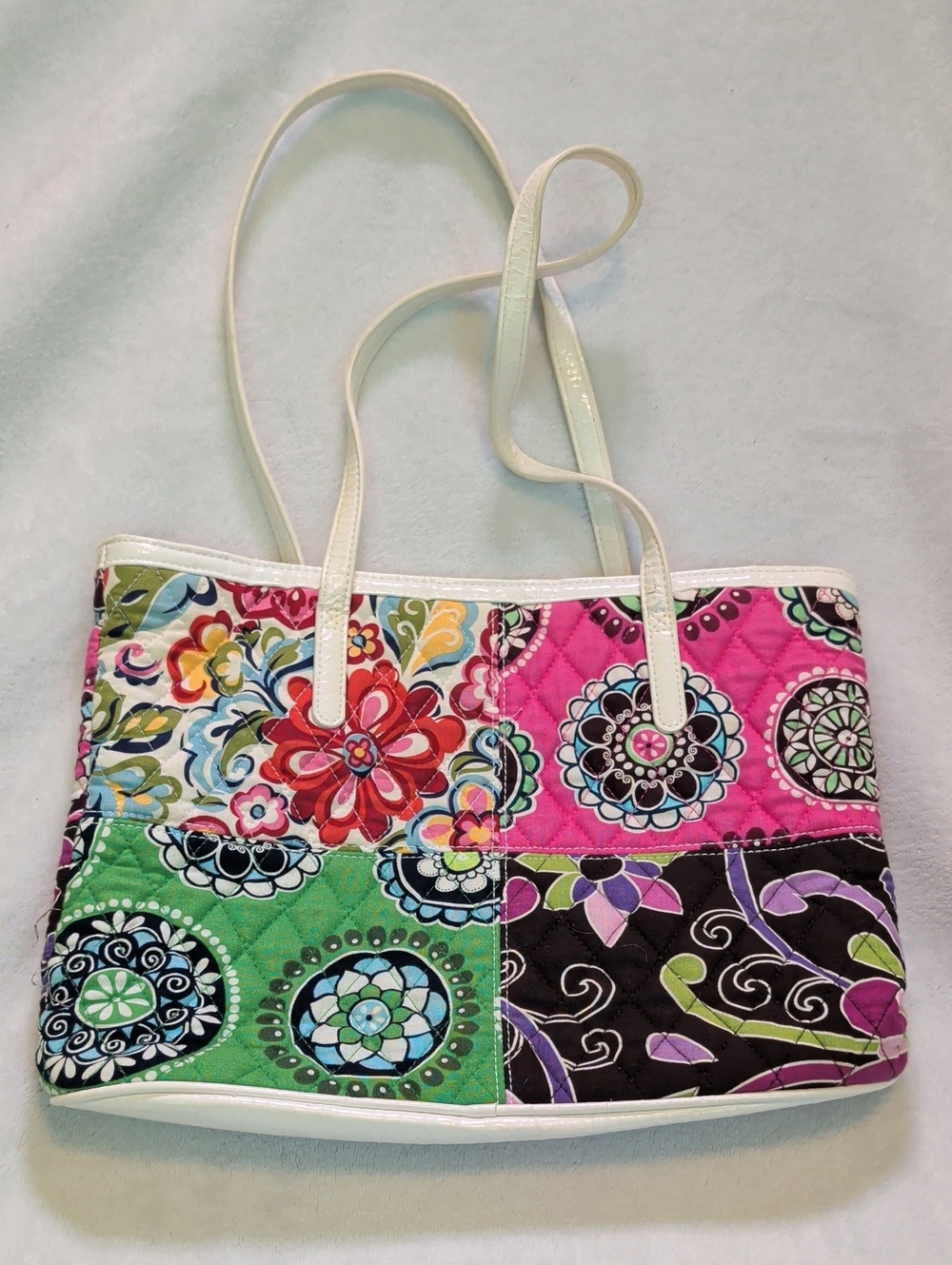 Vera Bradley Retired Quilted Patchwork Floral Shoulder Bag With White Patent